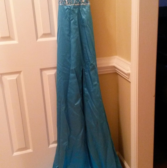 Prom Dress - Picture 5 of 5